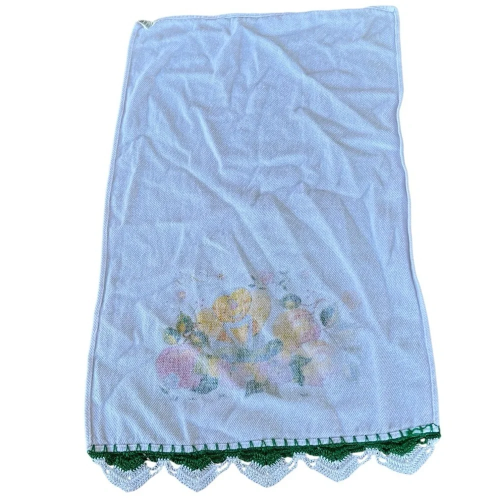 Vintage Anthropomorphic Bumble Bee Cotton Tea Towel Crochet Trim Flowers Brazil
